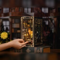 Pianist with Nightingale – DIY Book Nook Kit Pianist with Nightingale – DIY Book Nook Kit