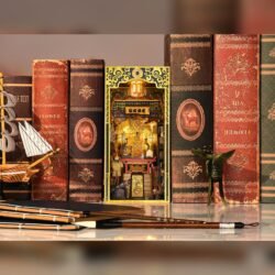 The Emperor's Study – DIY Book Nook Kit The Emperor's Study – DIY Book Nook Kit